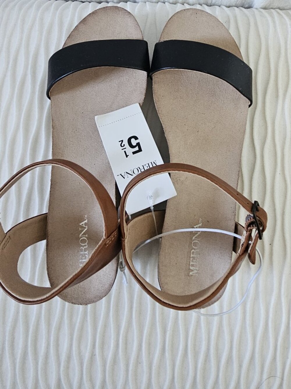 Merona Two-Tone Ankle Strap Sandals in Black & Brown NEW Size 5.5